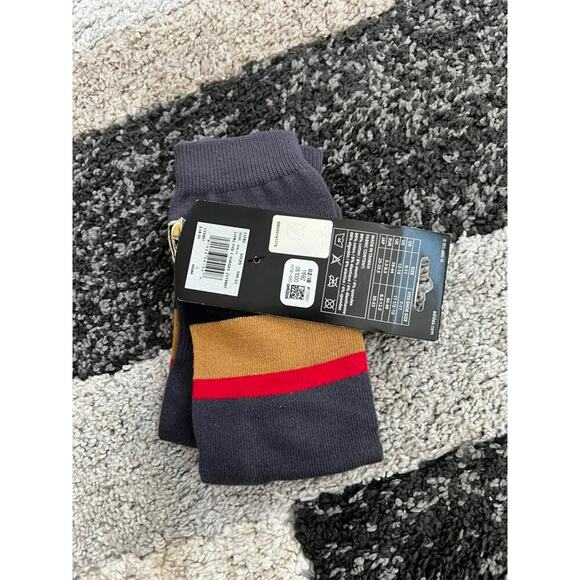 NWT Men's Las Vegas Golden Knights socks men's size 9-11 shoe - Picture 1 of 3